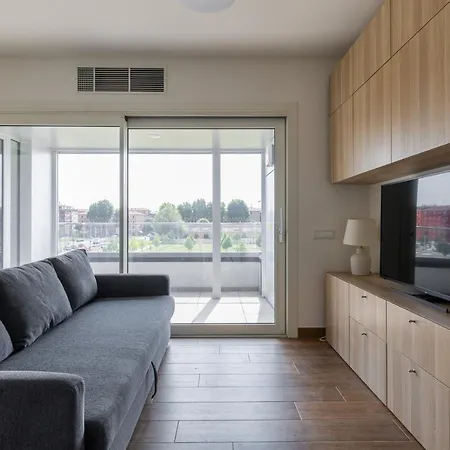 Stylish In Bolognina By Wonderful Apartment